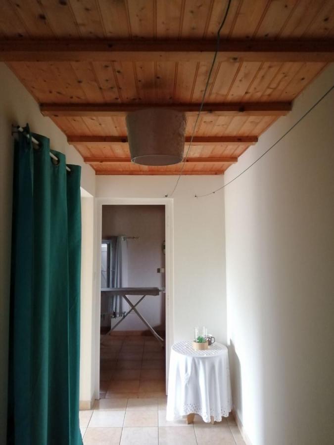 Privee Ste Cecile Confort Homestay